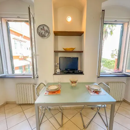 Bresca - Ariston Apartment